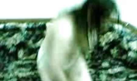 레드 디어 모델,배꼽 포르노에서 균일
